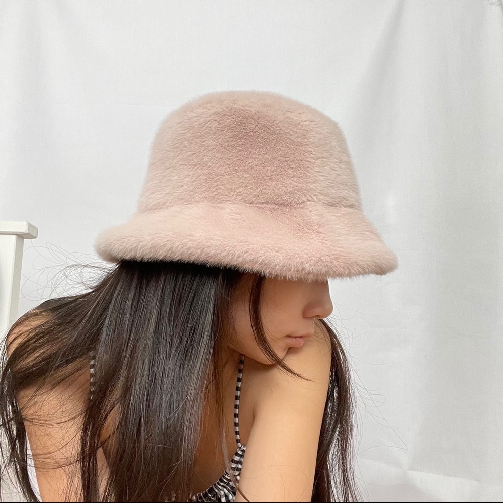 urban outfitters pink fuzzy bucket hat